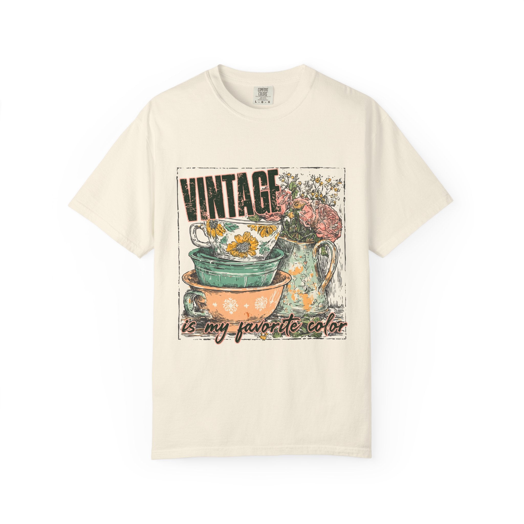 Vintage Teacup T-Shirt — "Vintage is my favorite color" Retro Floral Graphic Tee